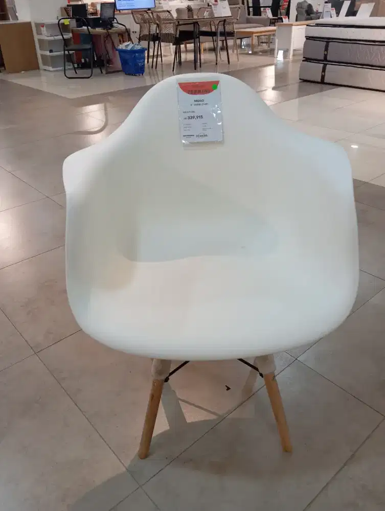 Kursi makan/santai Midag