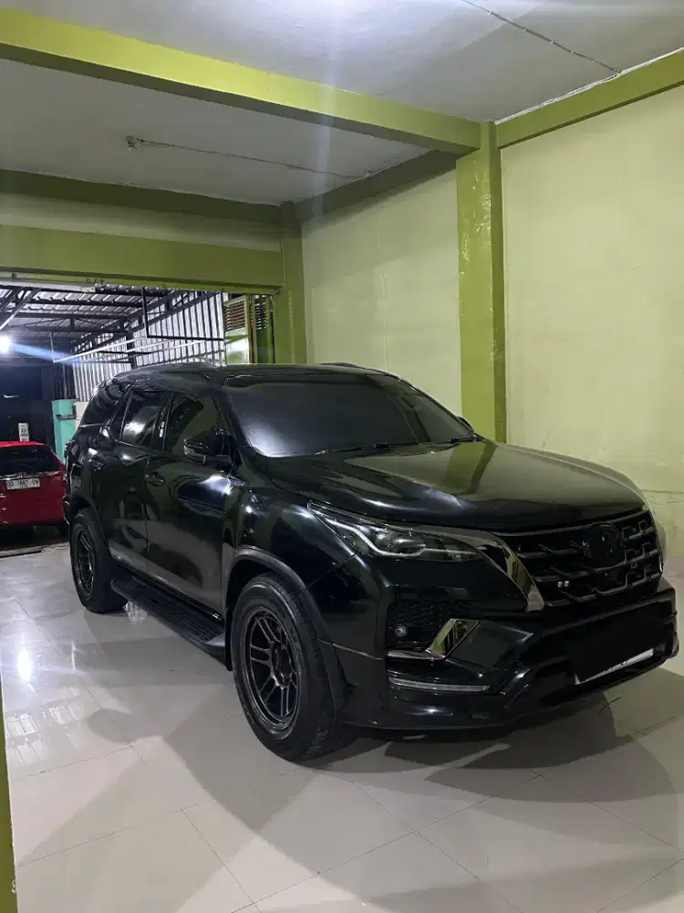 Fortuner 2.8 Gr Sport 4x2 AT 2022