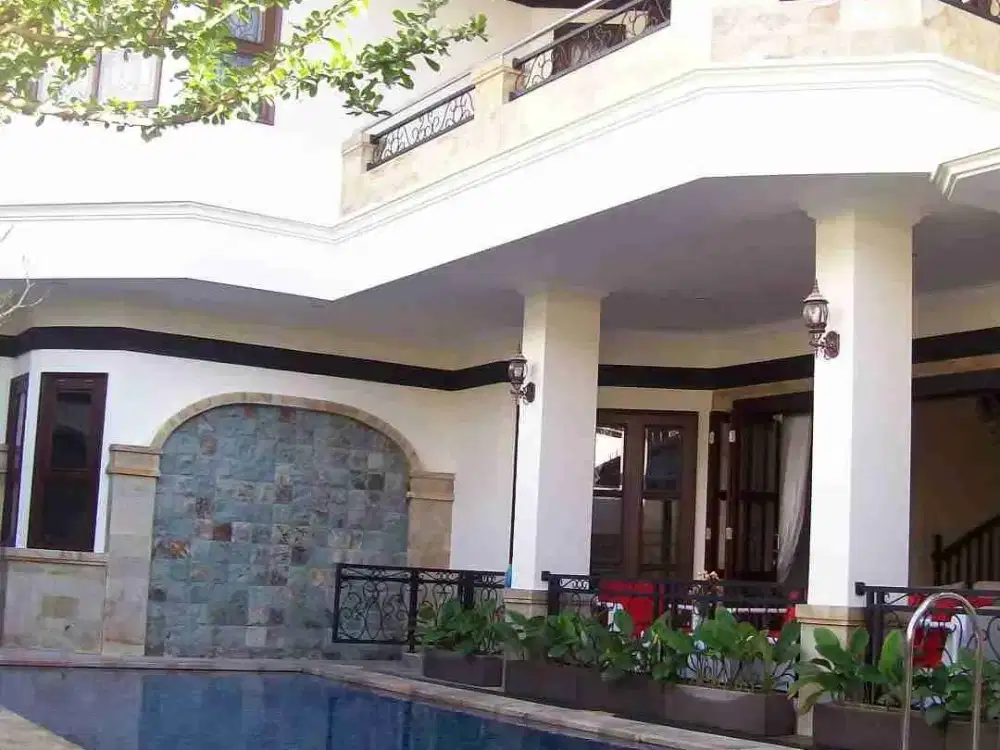 MULYA JIMBARAN VILLA