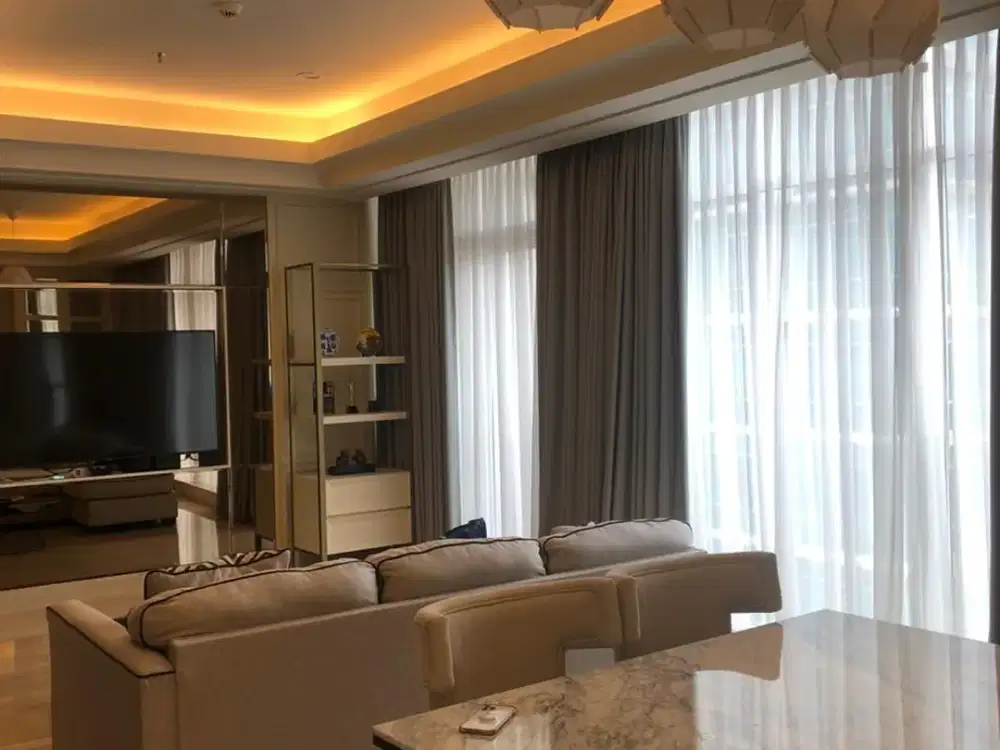 Dijual Apartemen Southills furnish 3BR uk 143m at Jakarta Selatan