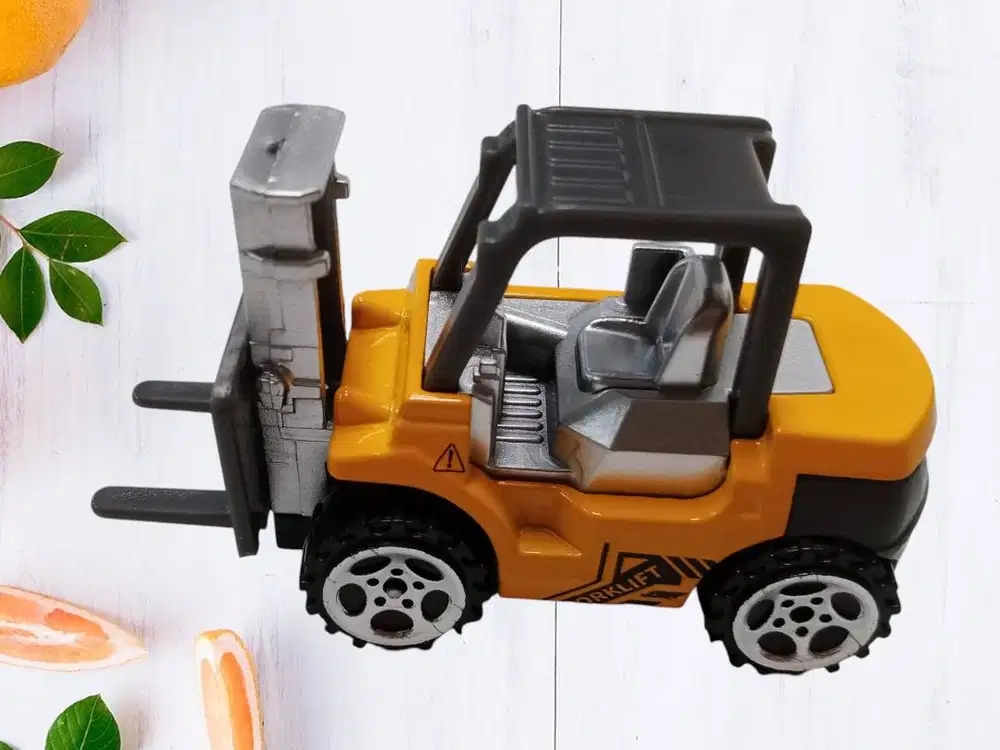 DIECAST FORKLIFT PREMIUM