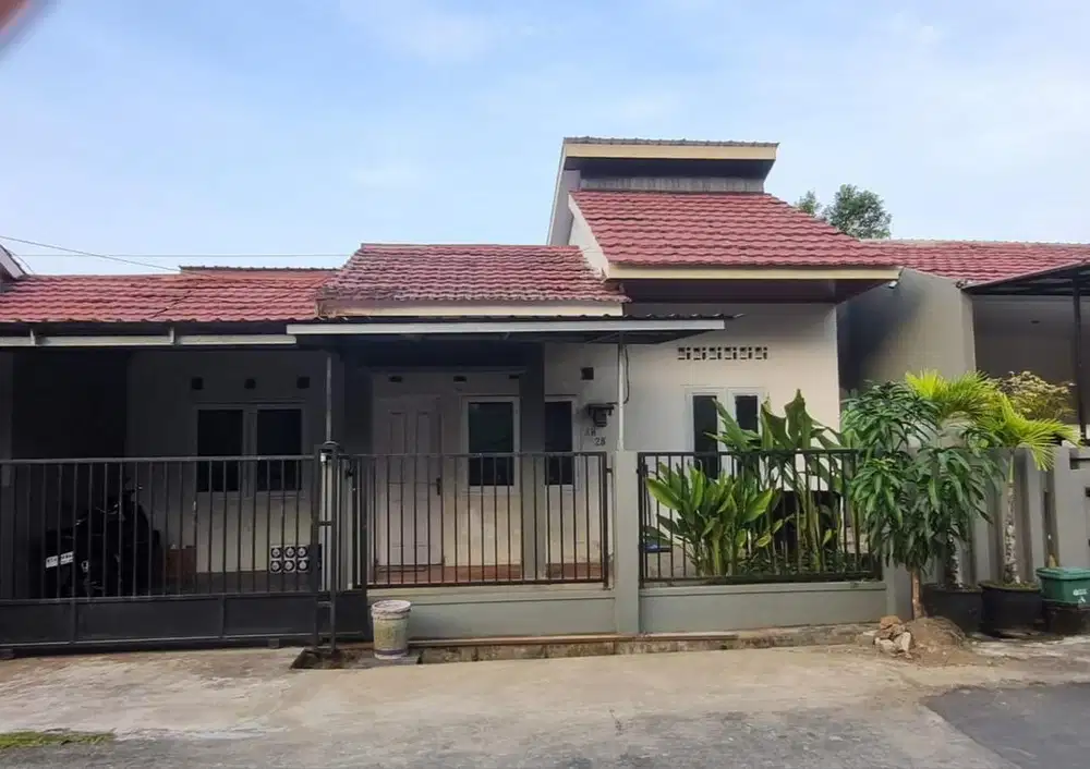 DI KONTRAKAN RUMAH