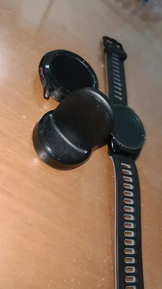 Samsung Galaxy Watch4classic & Gear S2 Classic