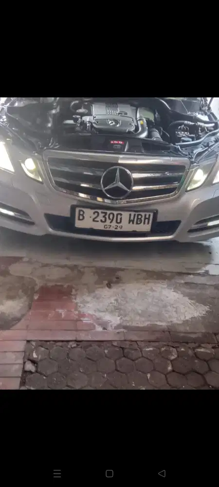 Mercedes-Benz E250 2012 Bensin
