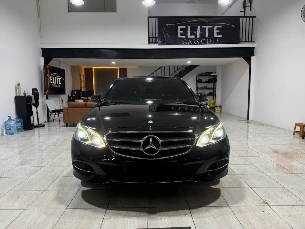 Mercedes Benz E250 AVG 2014 W212 Facelift Black Hitam Mercy Avantgarde
