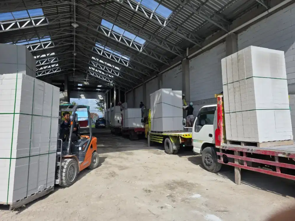 dicari supir untuk truck hebel