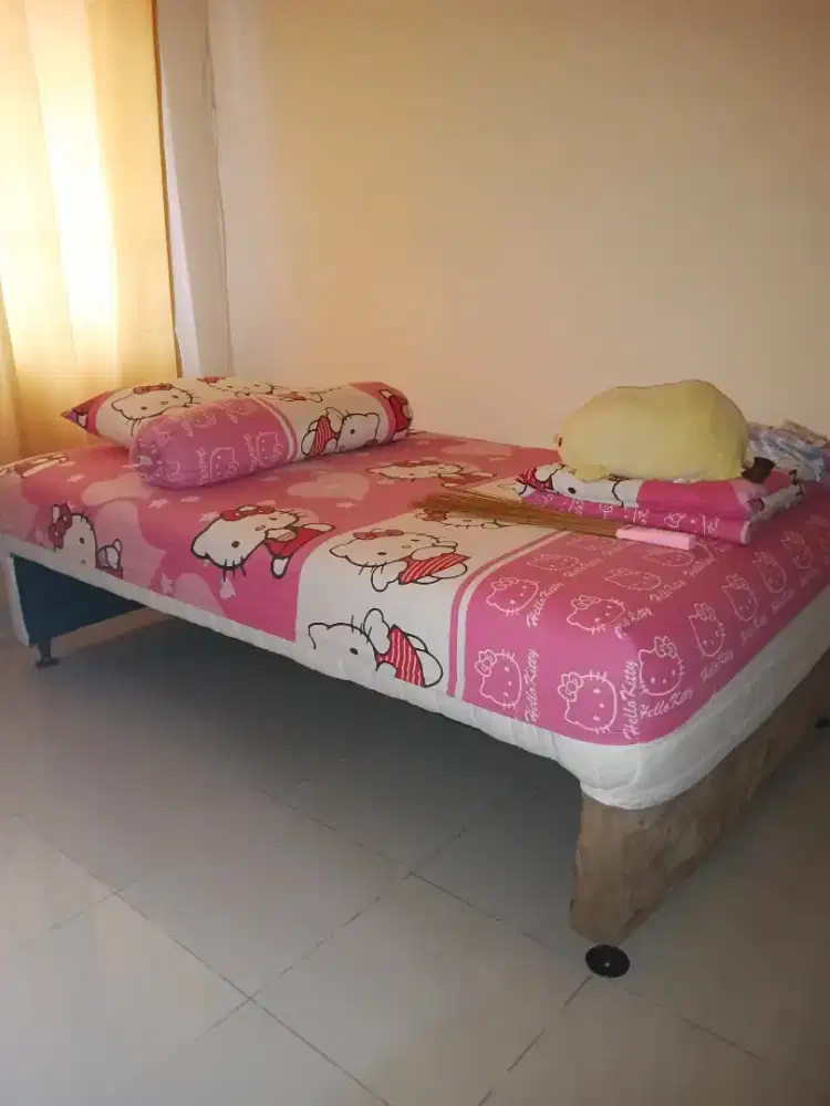 Ranjang bekas good condi murah