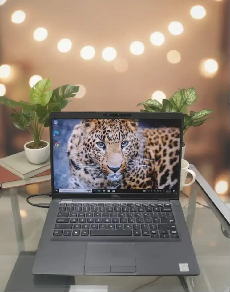 Dell latitude 5401 core i5 9400H ram 8gb SSD 256GB 14inch full HD touc