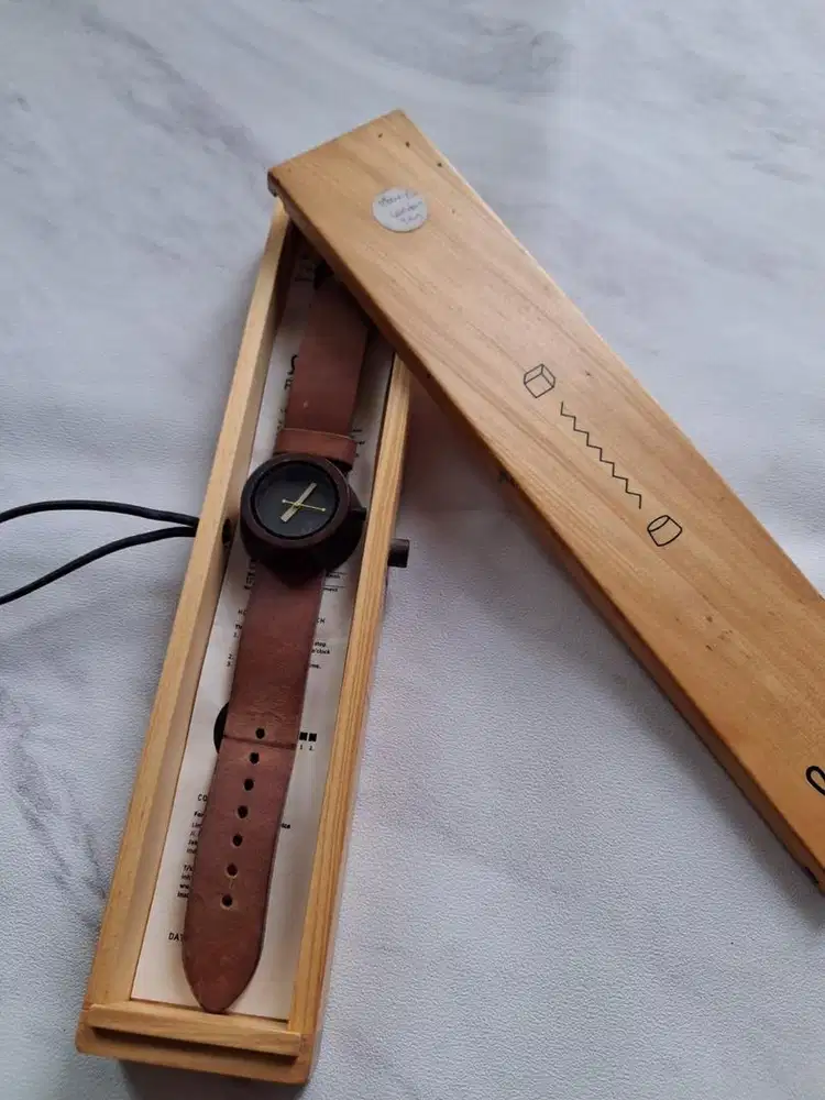 WTS Jam Tangan Lima Pa.Gi mulus baru dipakai Sekali