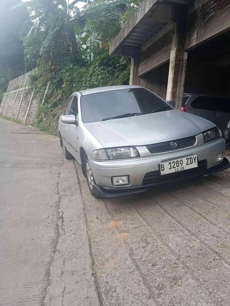 Mazda Familia 1997 Bensin