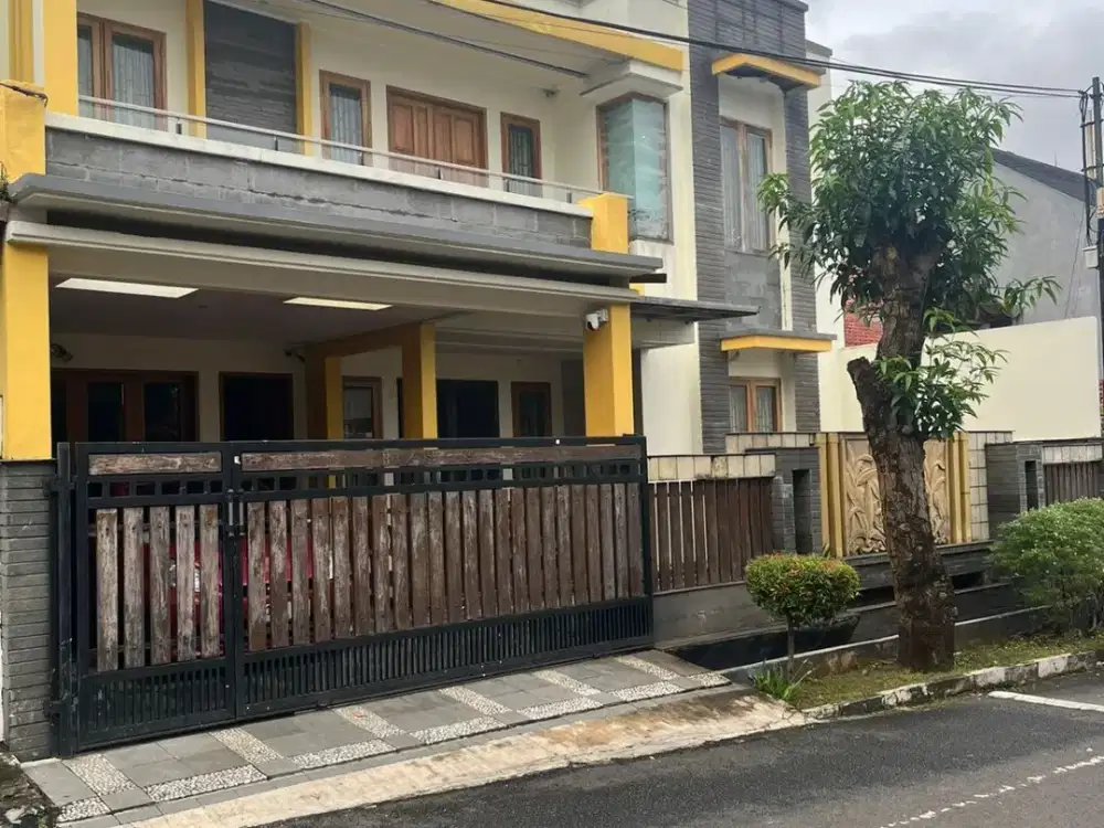 Di Jual Rumah 2 lantai Lokasi Strategis di Cipinang Melayu, Jakarta Timur
