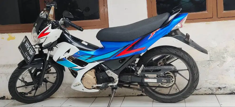 Dijual satria barong 2011 standar bapak2