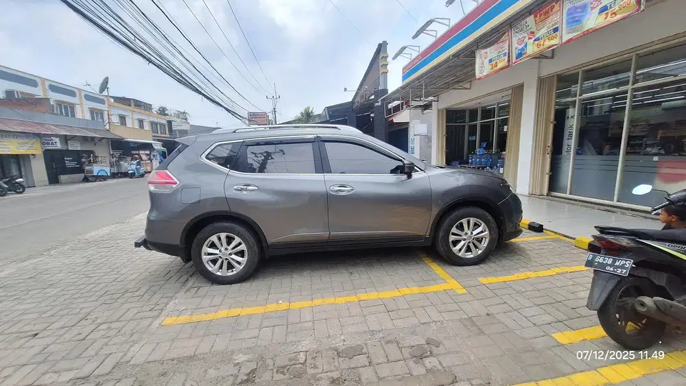 Nissan X-Trail 2016 Bensin