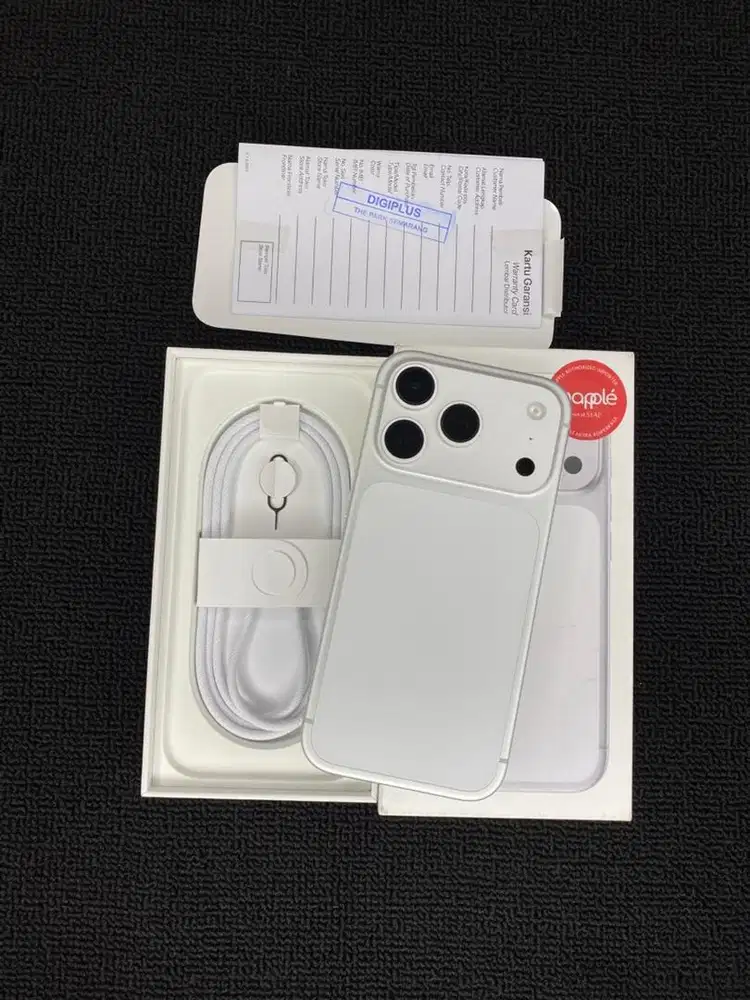 iPhone 17 Pro 512GB iBox Warna Silver