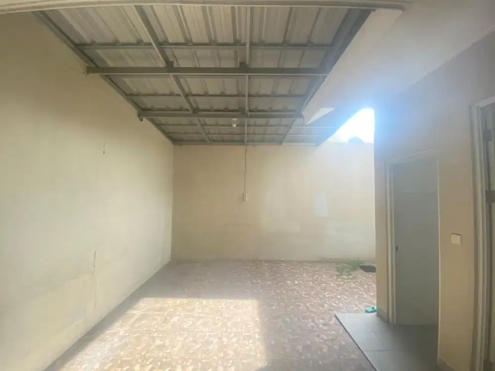 Sewa Murah Rumah Cluster Thames Jakarta Garden City - Sudah Renov Belakang & Full Kanopi! (007)