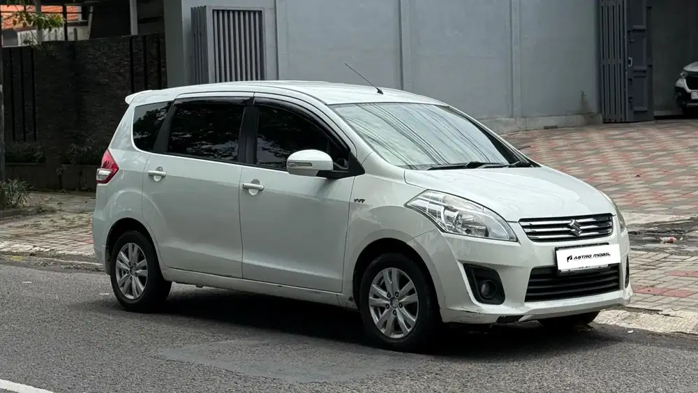 ERTIGA 2015 / 2014 Matic Bagus Murah Kredit Bekas Surabaya Lengkap