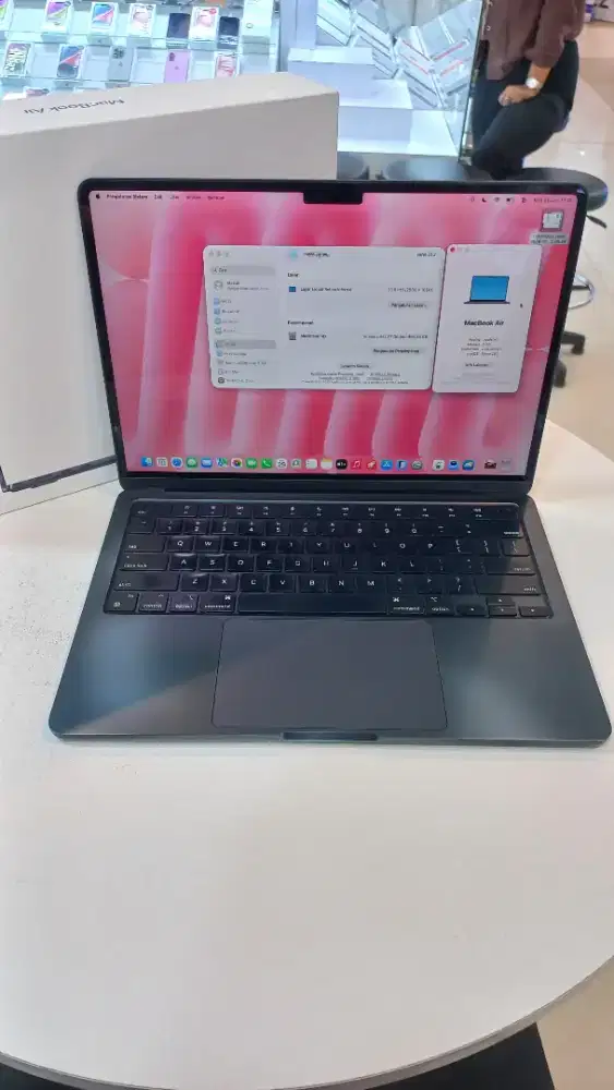 MacBook AIR M2, 2022