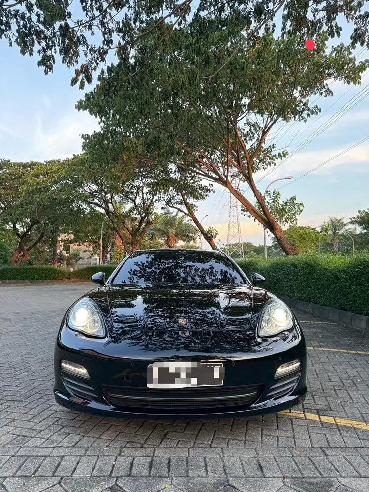 Porsche Panamera 2012