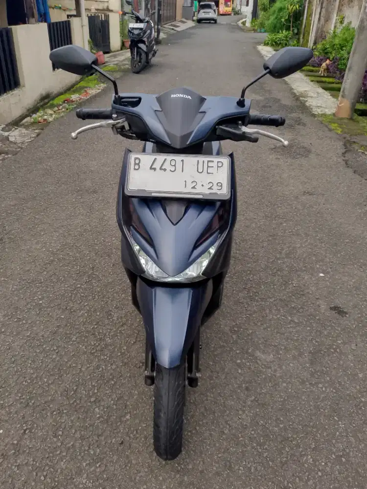 Honda beat Deluxe ISS 2024 Keyless type tertinggi