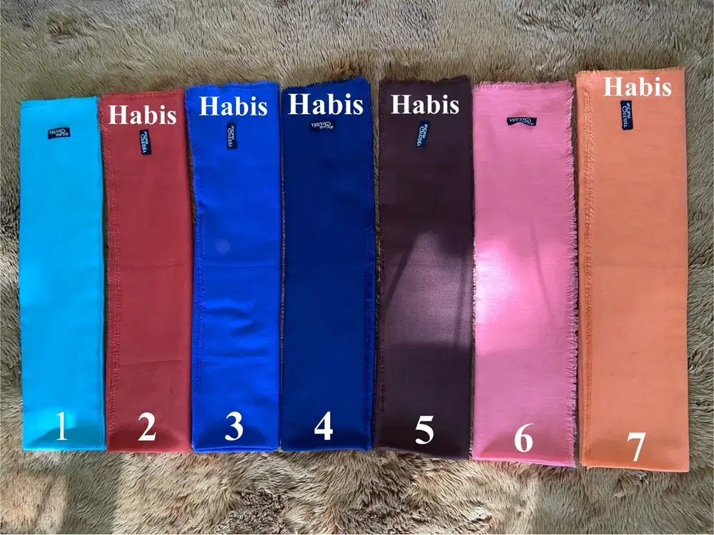 Jilbab Hijab Segiempat Polos Ansania Aleeya Saudia Voal Rawis Preloved