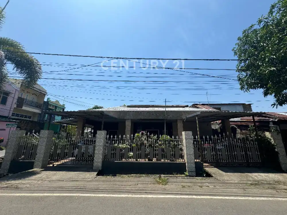 Rumah Di Jual Posisi Sudut Sudah Lengkap Dengan Beberapa Perabot