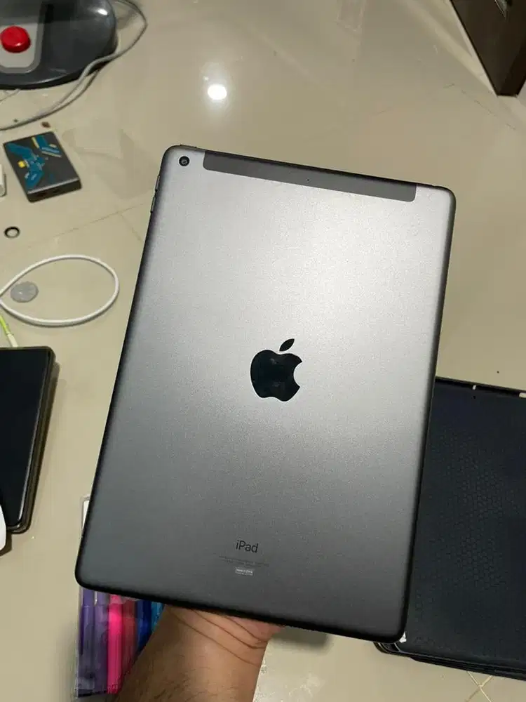 Ipad gen 9 wifi+celuler 64gb