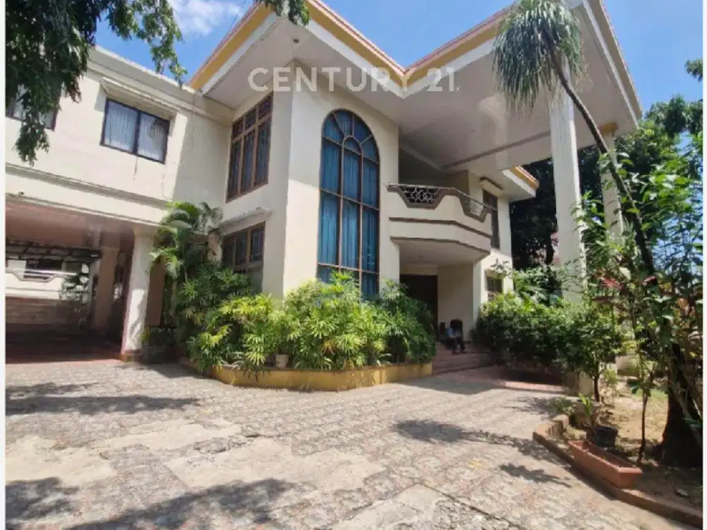 Rumah Mewah Dan Luas Di Jalan Hertasning Dekat Pettarani Makassar