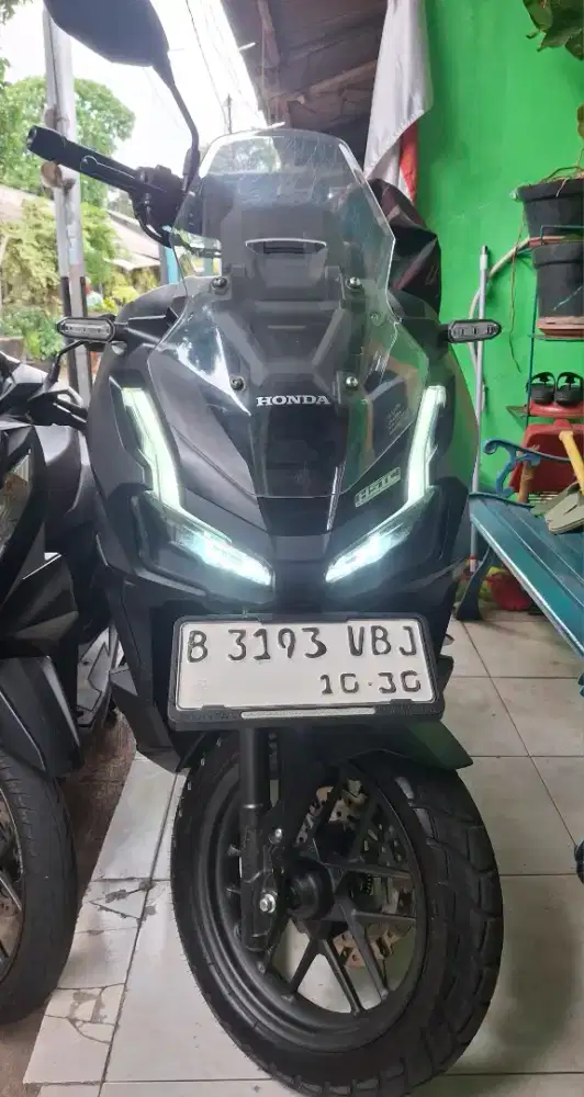 Honda New ADV160 ABS