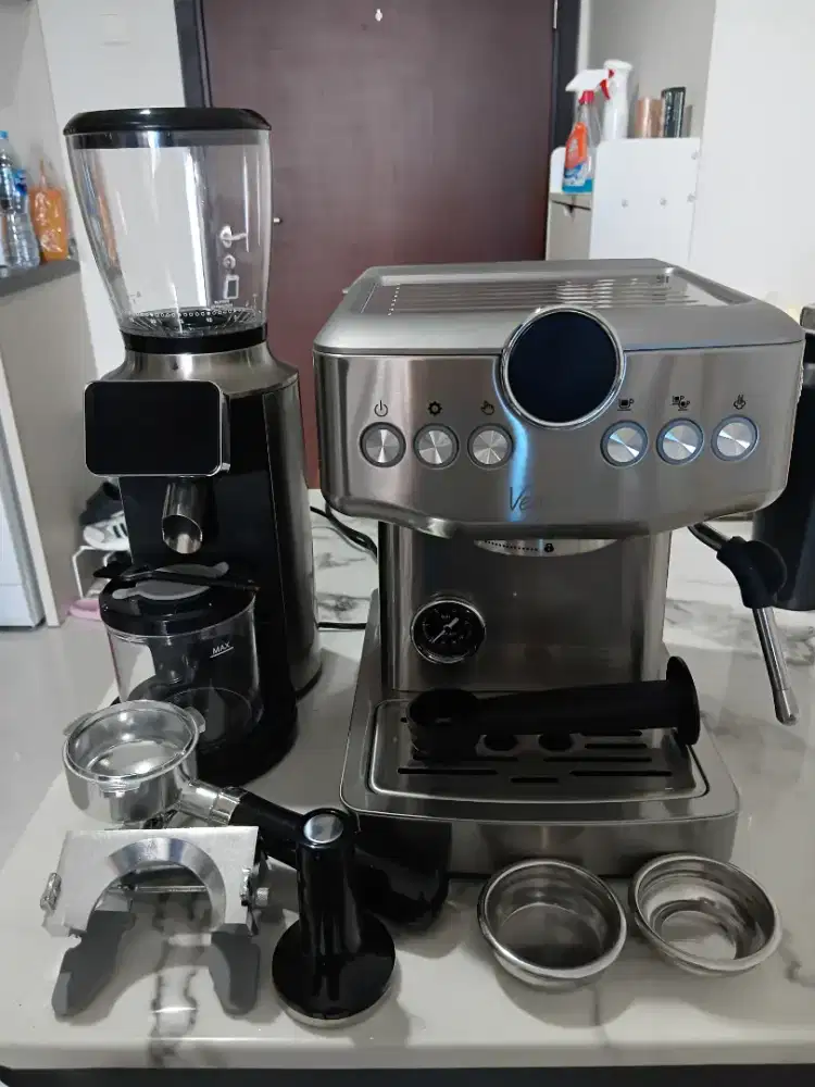 Mesin Kopi & Grinder merk Venuella