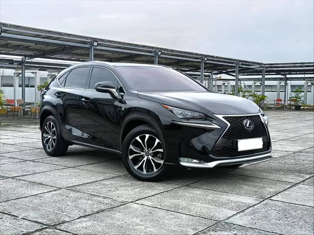 [ TDP 69.9 JT ] LEXUS NX 200 T NX200T 2.0 F SPORT AT HITAM 2017