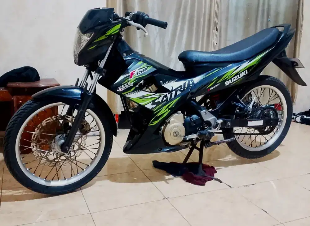 SATRIA FU 2012 BODY FL