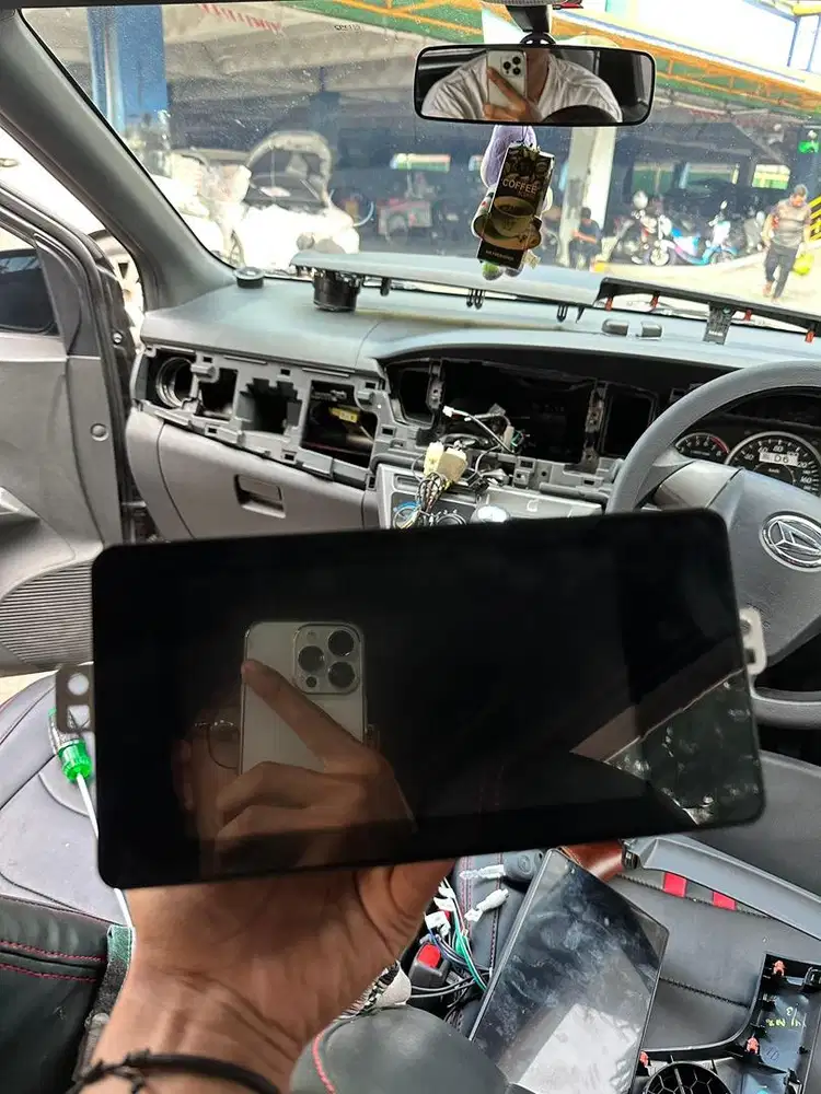 Jual headunit copotan sigra tipe R tahun 2023