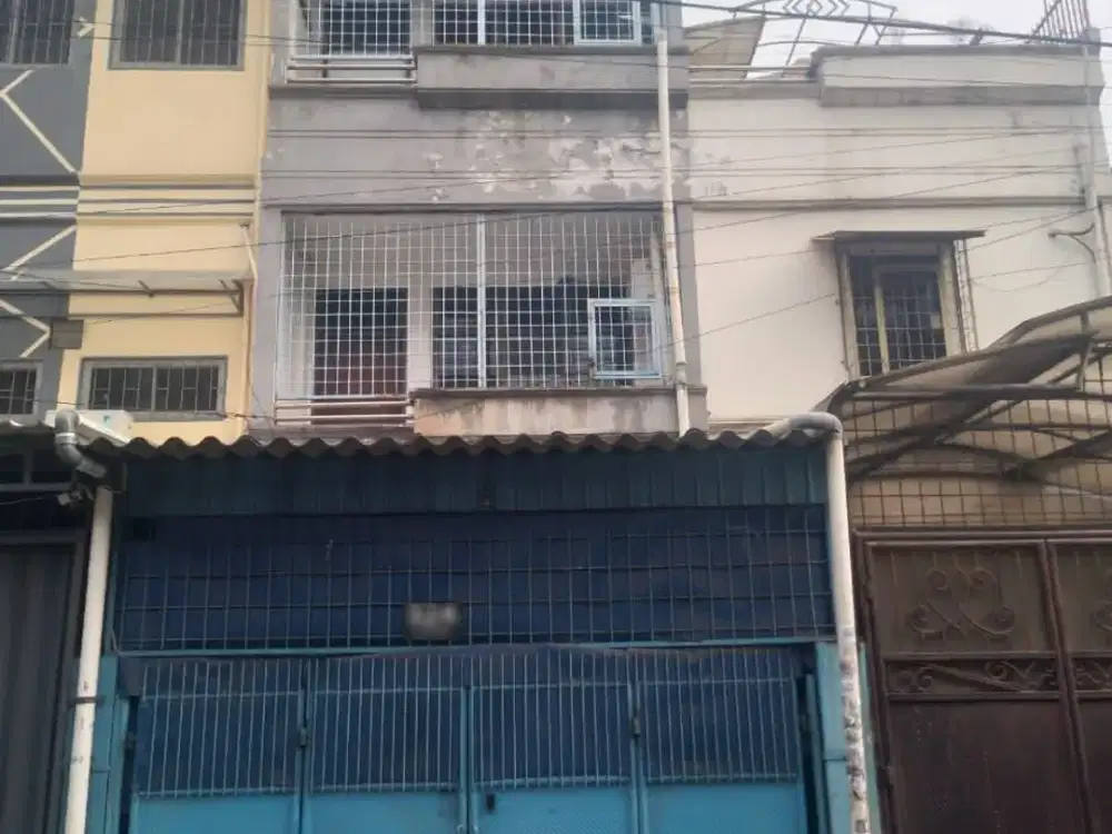 JUAL/SEWA RUMAH 3,5LT DI JL KEADILAN
