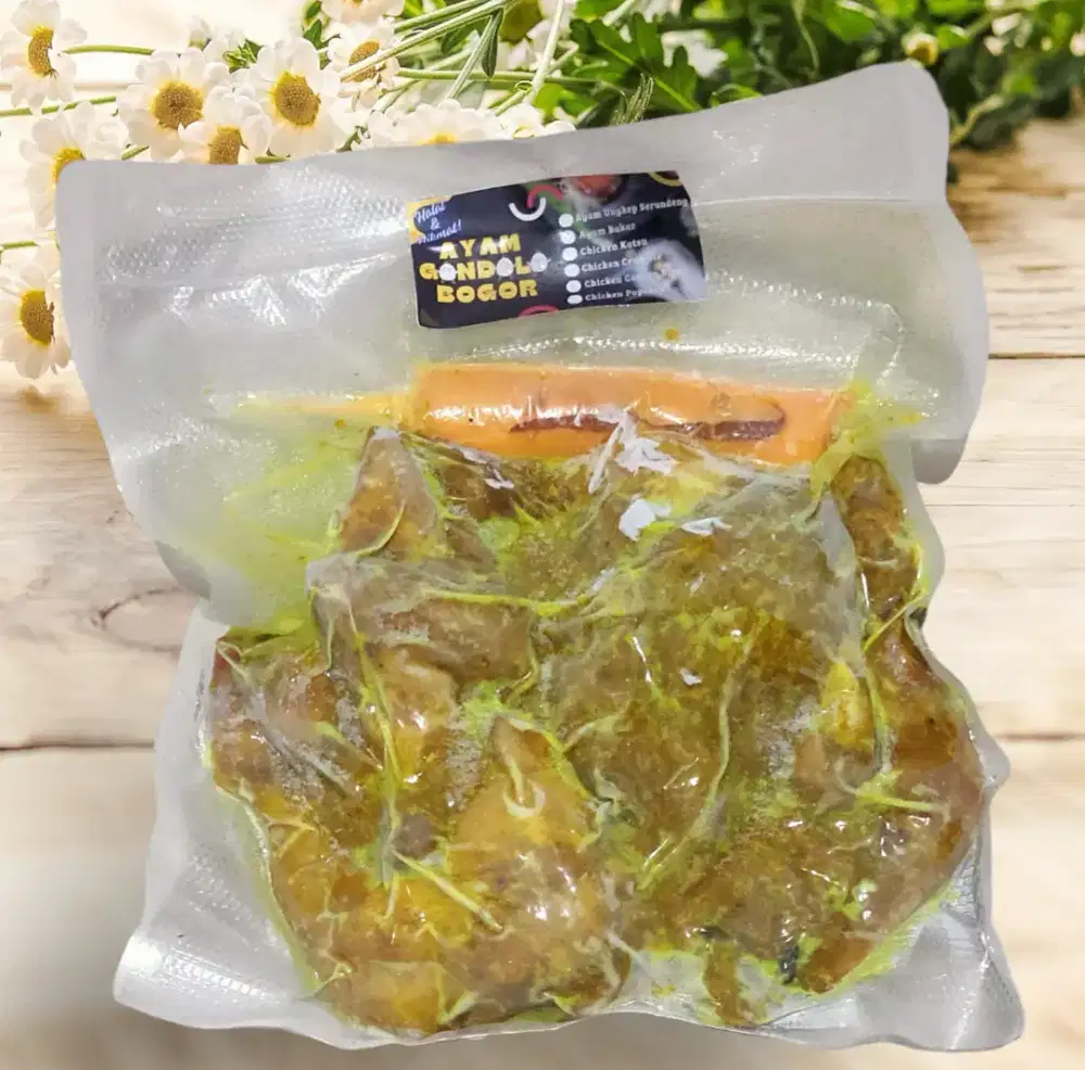 Ayam serundeng ungkep siap goreng