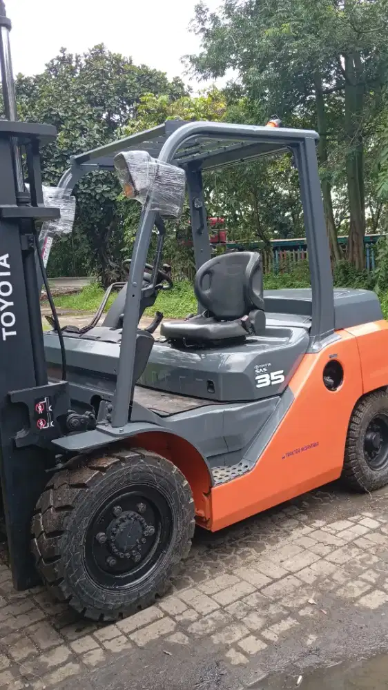 Forklift Toyota 8FD35. 2019