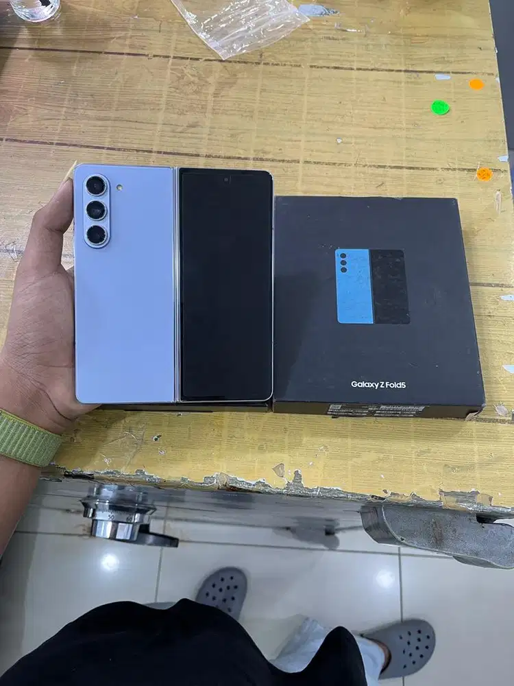 samsung fold 5 12/256 sein