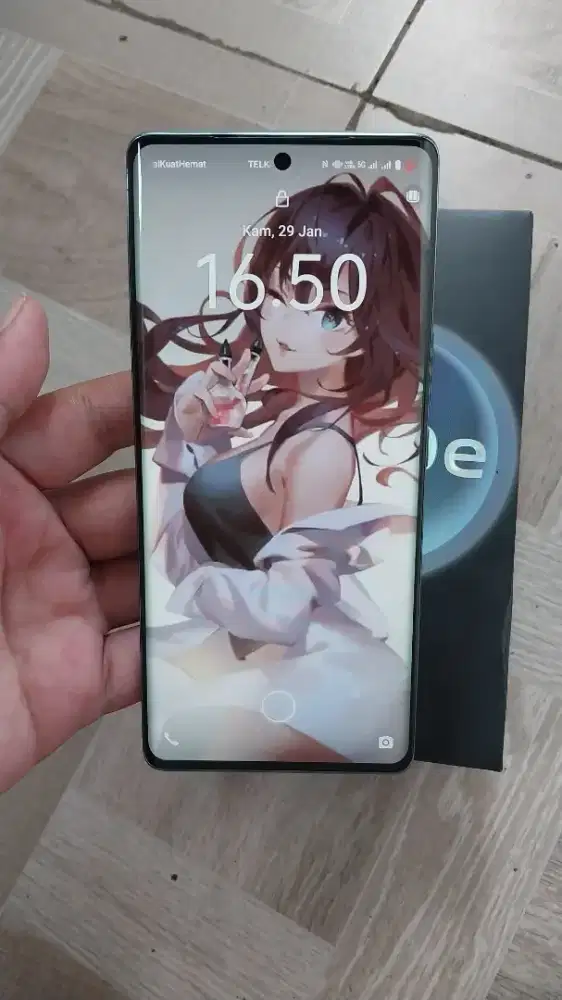 Vivo V30E 5G 8/256 no minus HP + dus saja casan sudah rusak