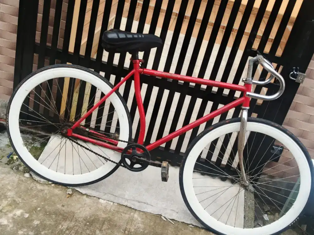 Sepedah fixie 450 nego tpisi