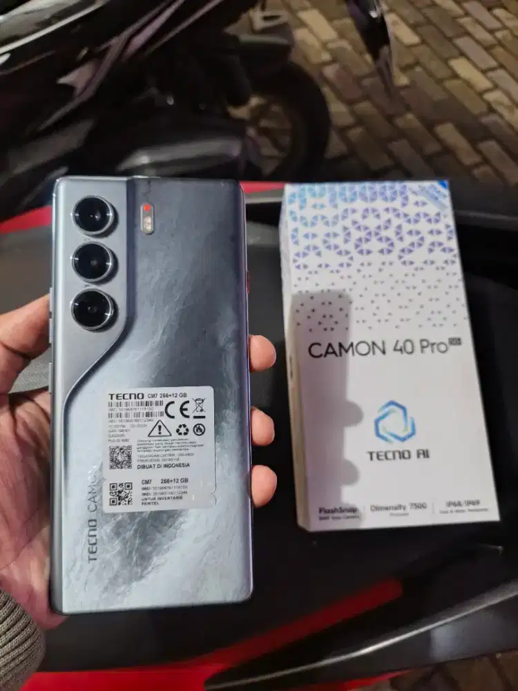 TECNO CALON 40 PRO 5G 12/256