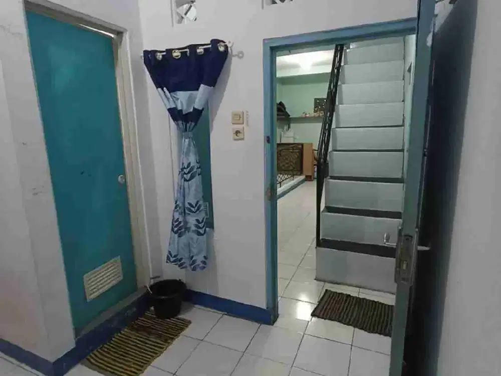 RUMAH KOST CIPEDES FULL 10 KAMAR TERISI TERUS AKSES MOTOR