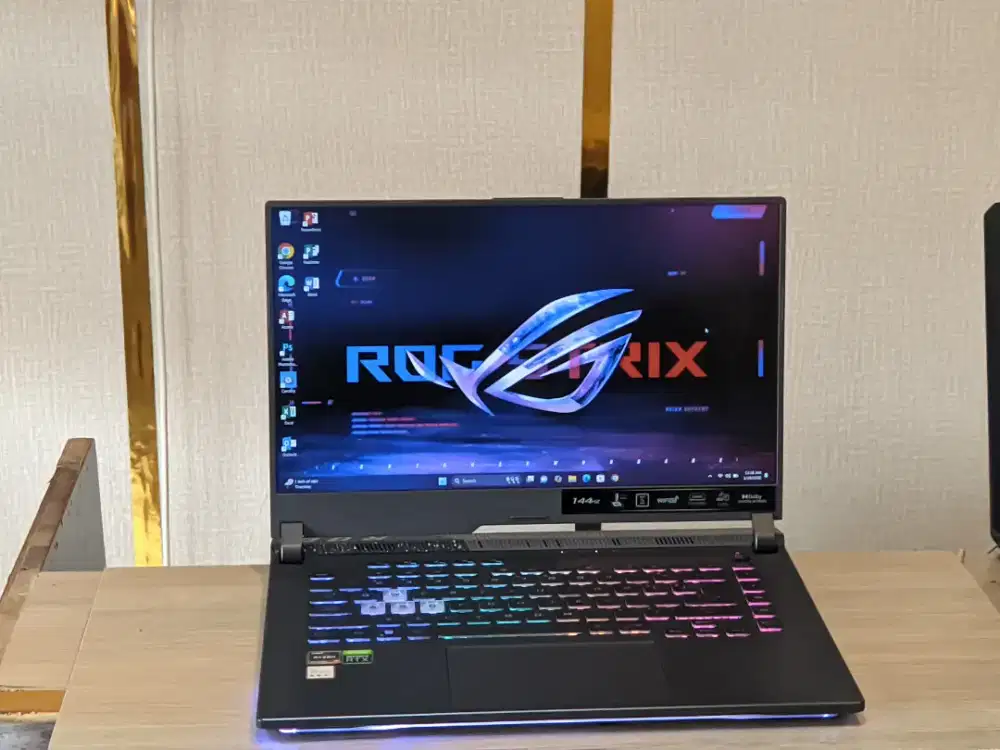 Asus Rog Strix GL513RC Ryzen 7 6800H Ram 16 GB SSD 512 RTX 3050