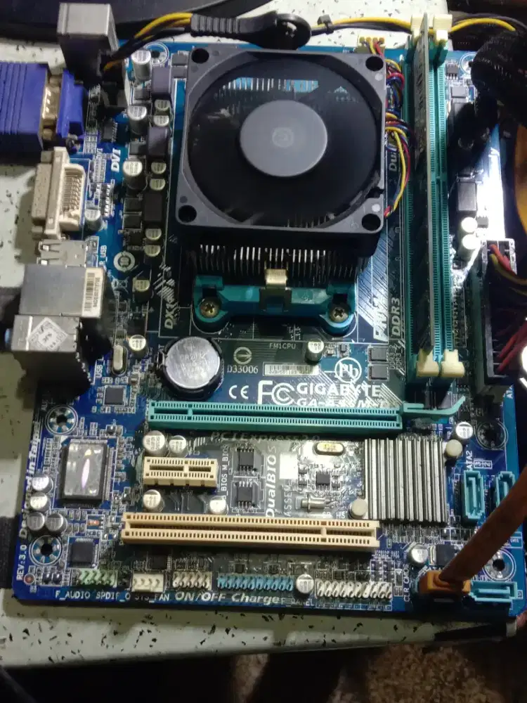 MOBO AMD GA-A55M-DS + Proxcie