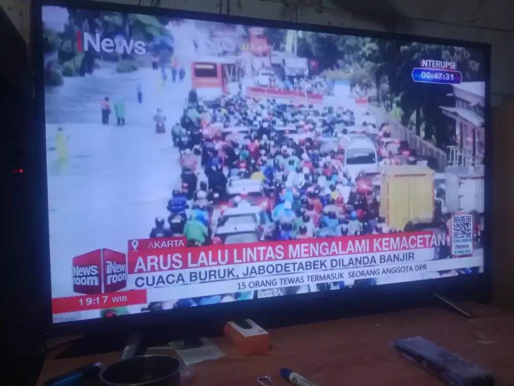 LED tv merk daewoo 43inch