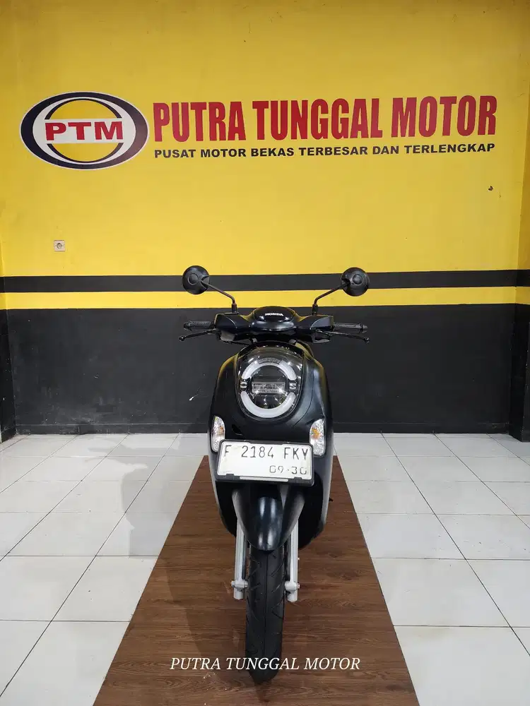 SCOOPY PRESTIGE TAHUN 2025(PUTRA TUNGGAL MOTOR)