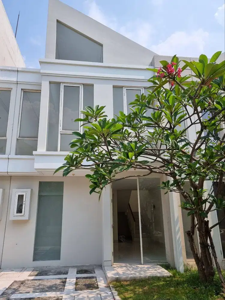 Rumah Grand Pakuwon cluster Adelaide tipe Sanders lebar 6