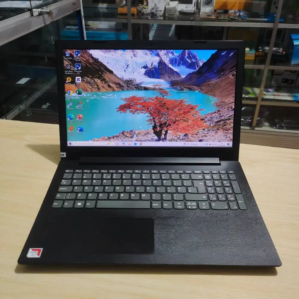 Lenovo Ideapad AMD A9-9425 Ram 8GB/128 SSD Mulus Layar Lebar