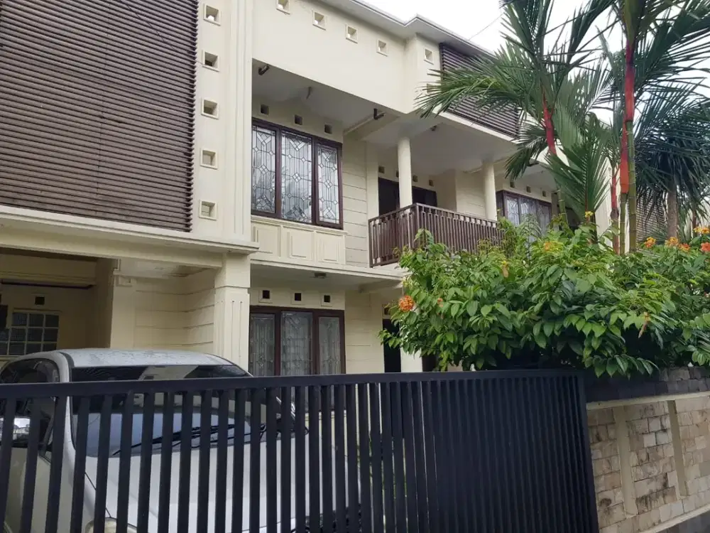 rumah bagus di keren banget siap huni