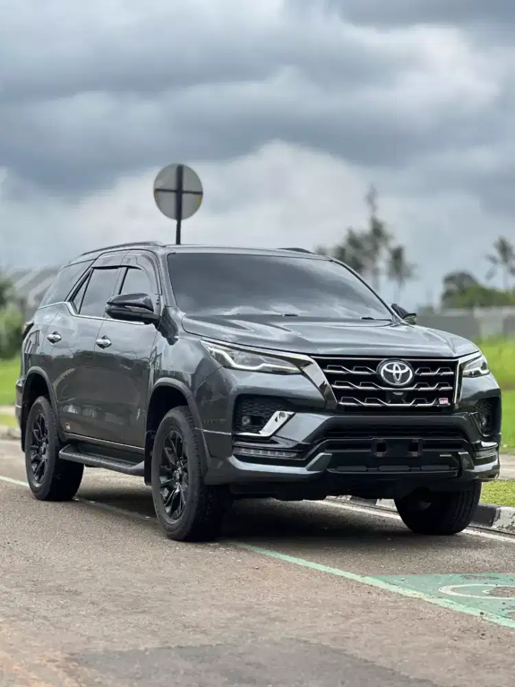 Toyota Fortuner 2.8 GR 2023! DIESEL MESIN! Full Service Record Toyota!