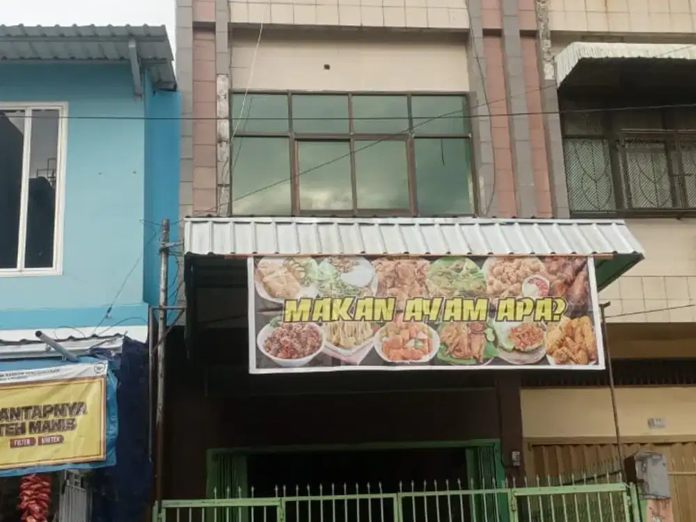 Ruko 3 Lantai Baru Renov Dekat Monginsidi dan Veteran