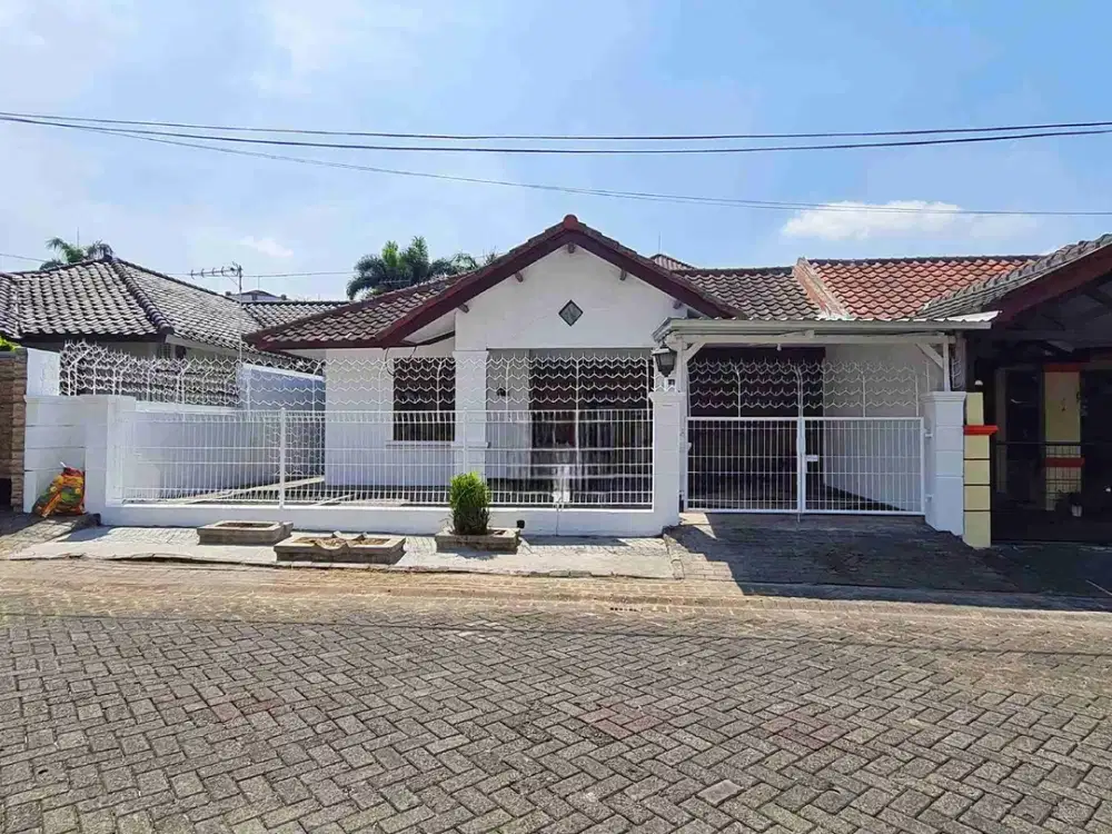 Turun Harga! Rumah Murah di Perumahan Araya Blimbing Luas 264 m2